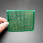 แผ่น PCB ไข่ปลา 1 หน้า ขนาด 7x9cm แผ่นปริ๊นอเนกประสงค์ Prototype PCB Through Hole Universal PCB จำนวน 1 แผ่น