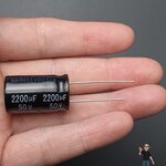 ตัวเก็บประจุ ตัวเก็บประจุแบบมีขั้ว Capacitor 2200uF 50V (1 ตัว)