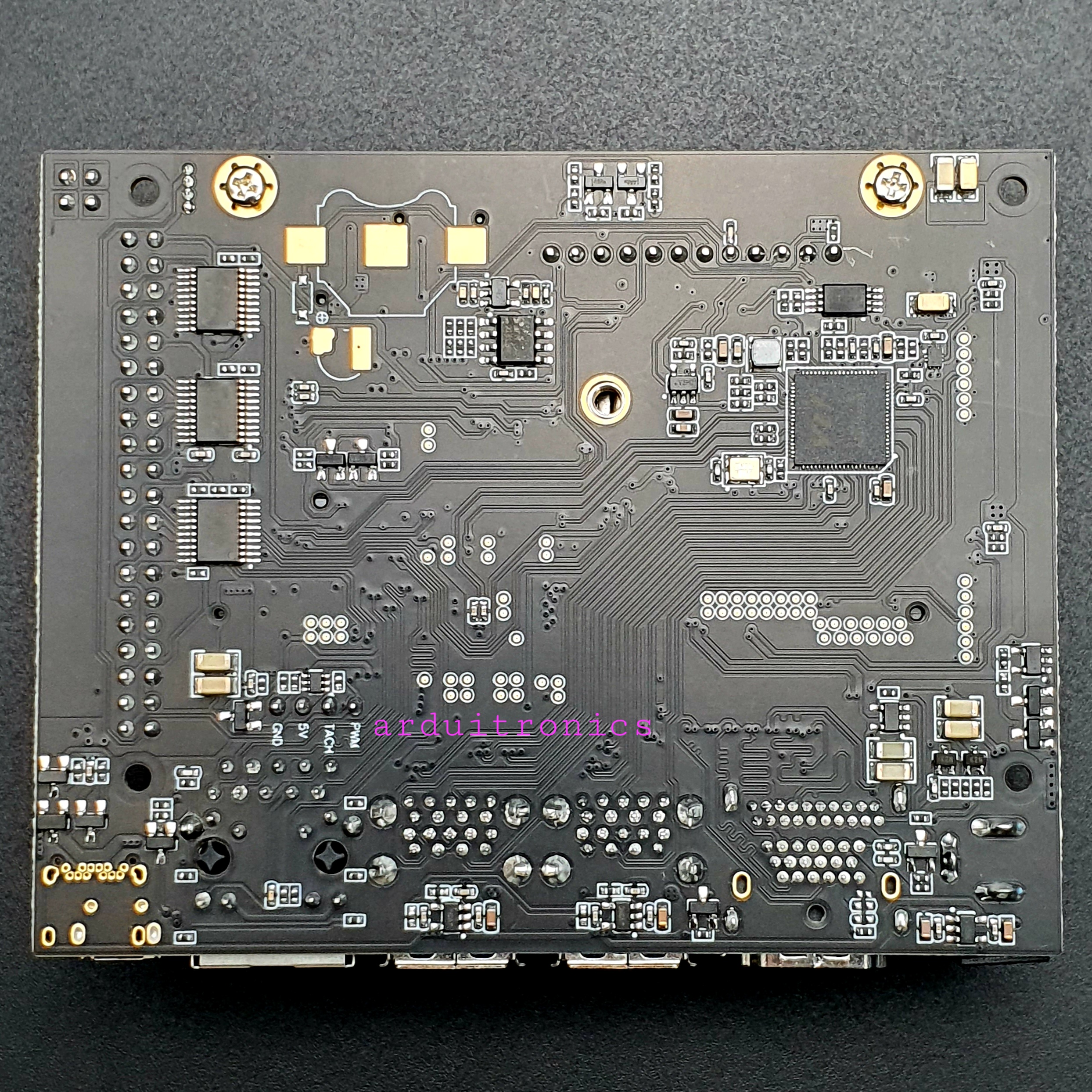 [ชุดเล็ก 3] Jetson Nano Developer Kit - พร้อม USB Camera + Power Adapter และ microSD Card