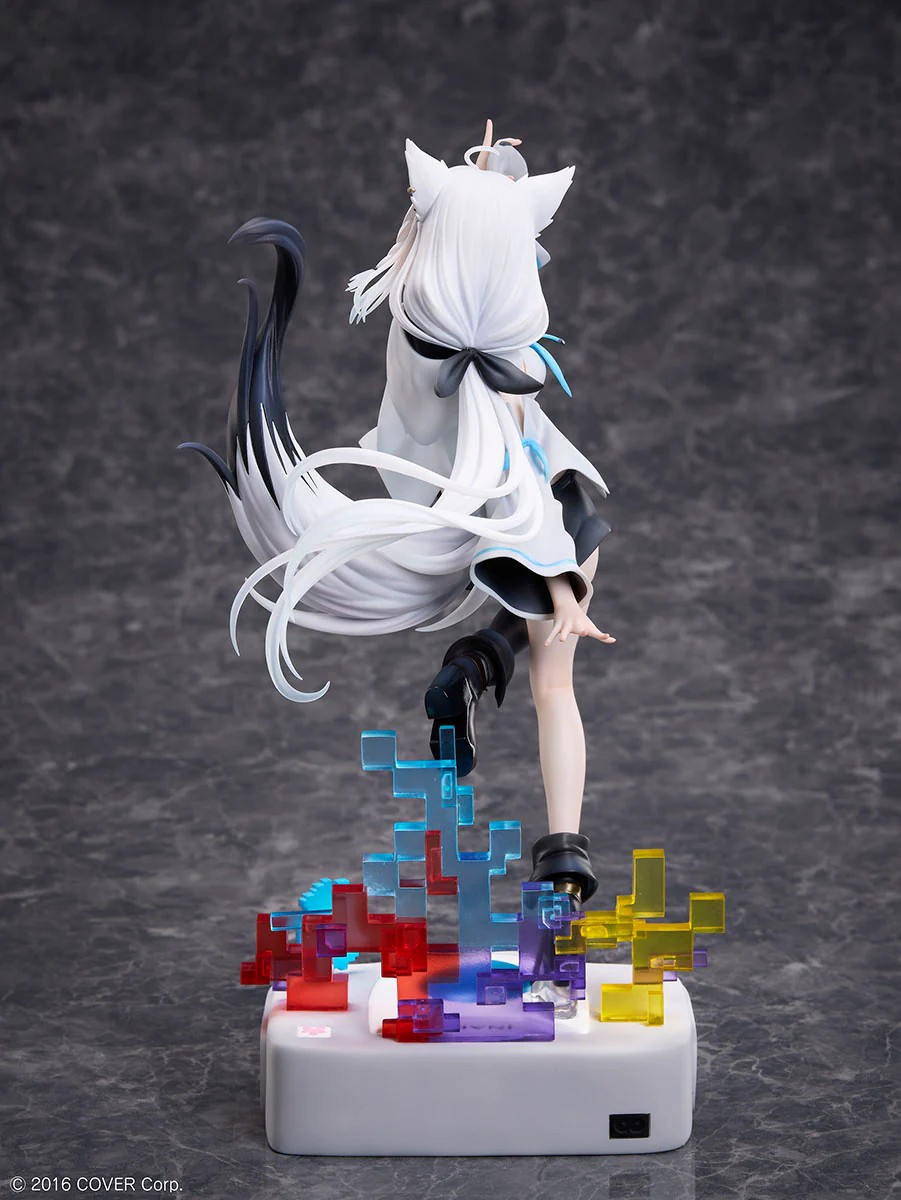 "Pre-Order" Design COCO 1/7 Shirakami Fubuki "We are Gamers!!!!"Ver.