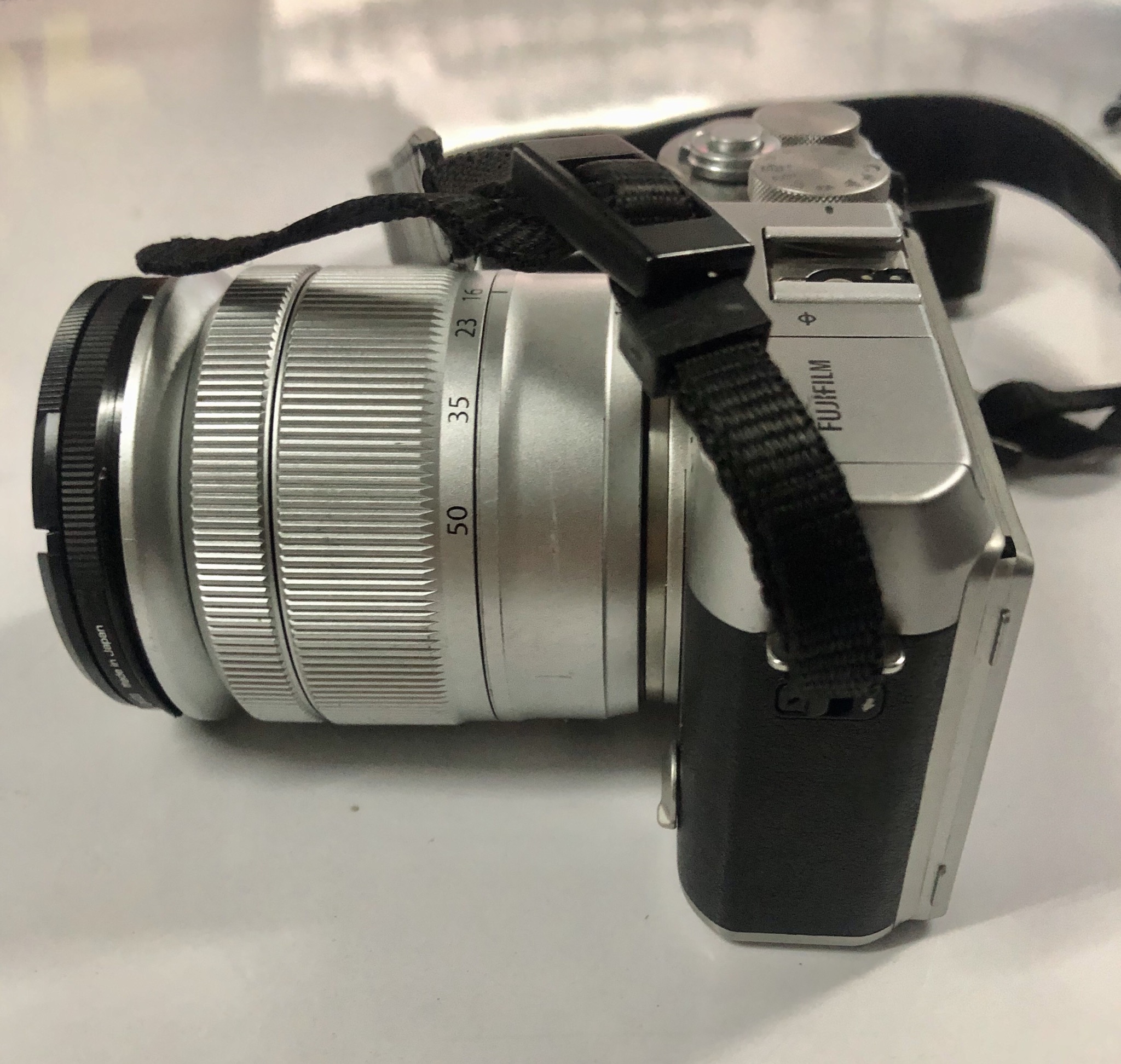 ให้เช่ากล้อง Fuji XA 3 เลนส์ 16-50mm f3.5-5.6 OIS II