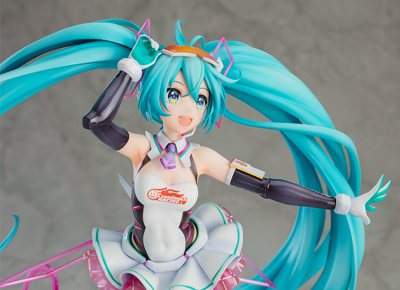 "Pre-Order" GOODSMILE RACING 1/7 Racing Miku: 2021 Ver.