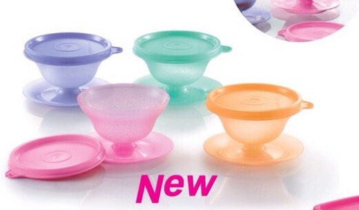 Tupperware ถ้วยใส่ขนมหวาน ไอศครีม 4 ใบ