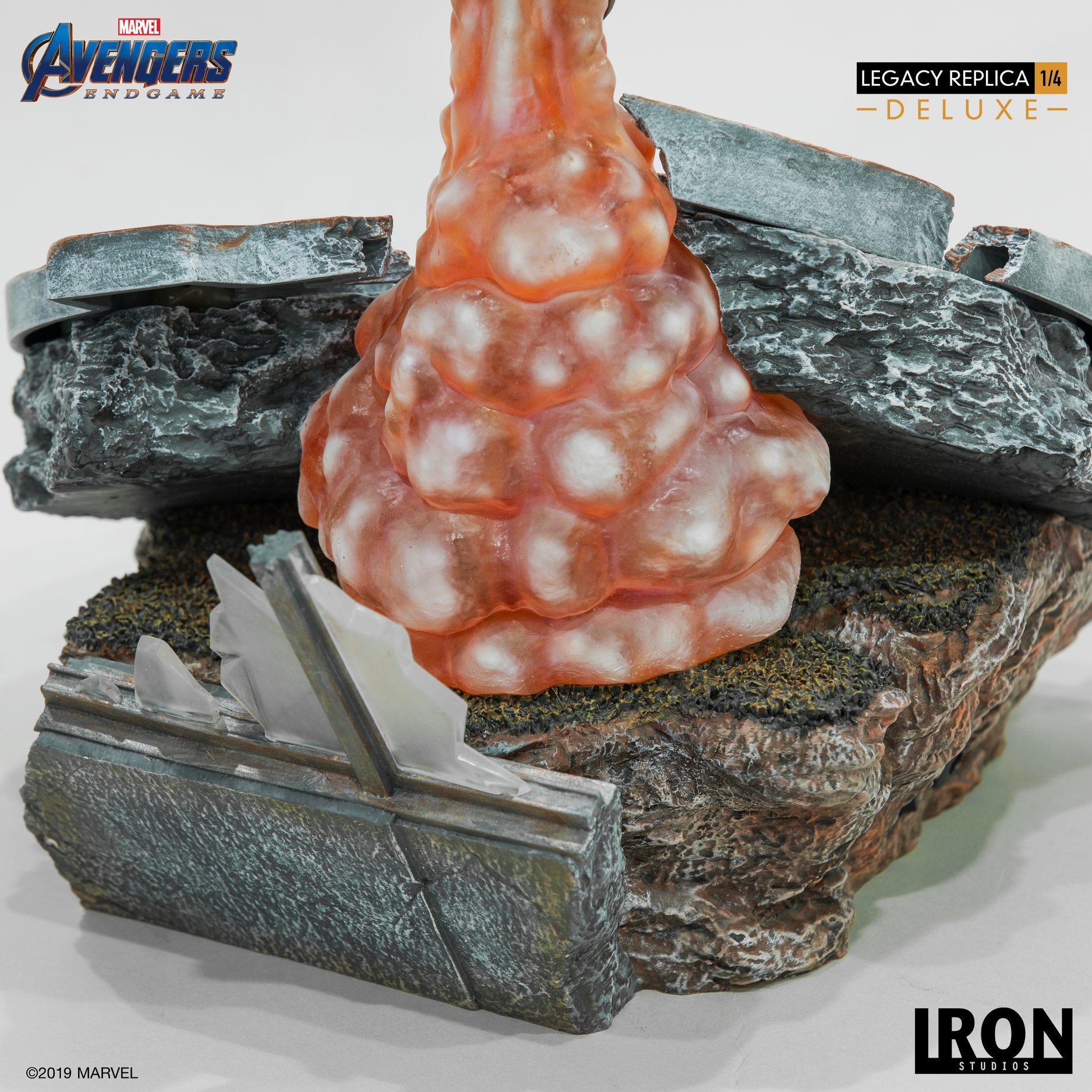 "Pre-Order" Iron Man MK85: Avengers Endgame Legacy Replica 1/4Scale (Deluxe)
