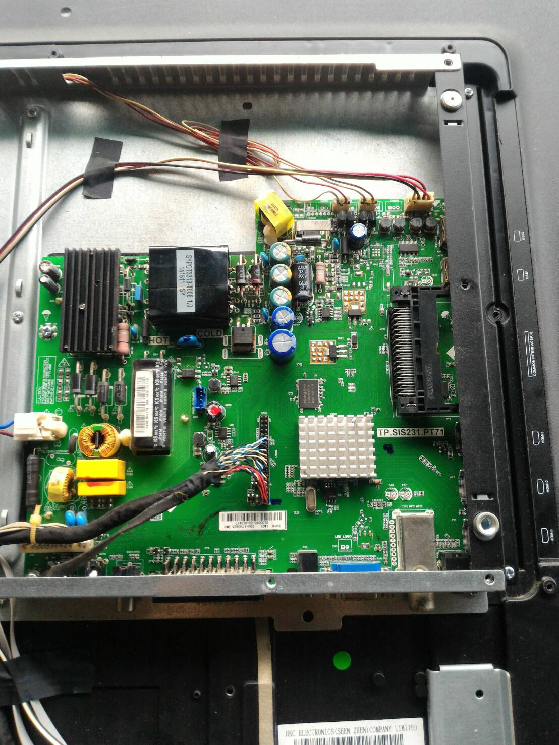 IC mem HAIER รุ่น LE40B7000TF พาร์ทบอร์ด TP.SIS231.PT71 พาร์ททีบาร์ V390HJ5-XCPE1 ตำแหน่ง U5