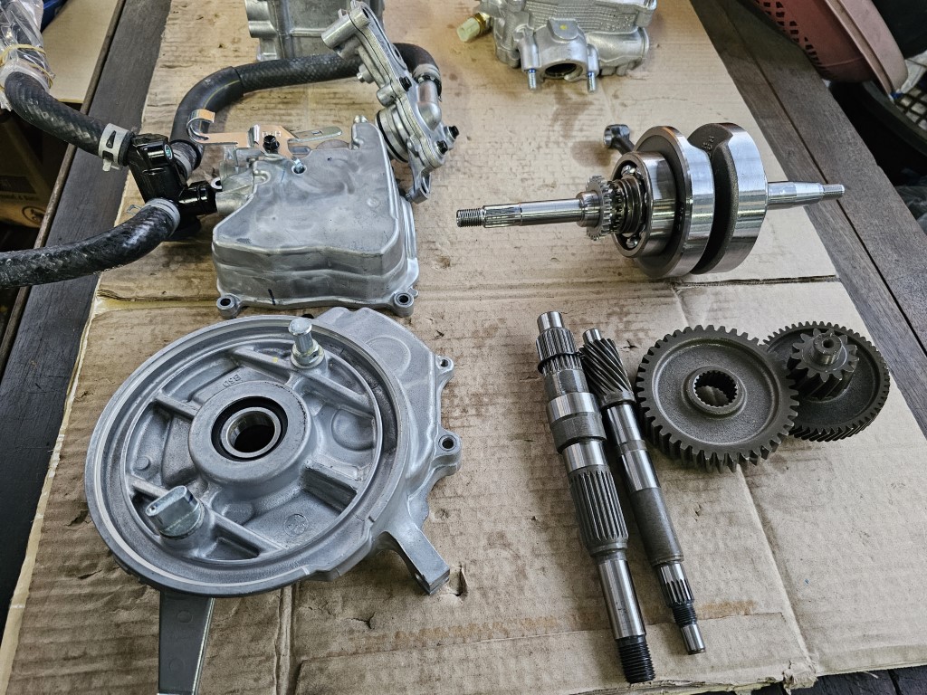 (Aerox) ชุดเครื่องยนต์แบบแยกชิ้น Yamaha Aerox 2021 แท้ (สินค้า Test Run)