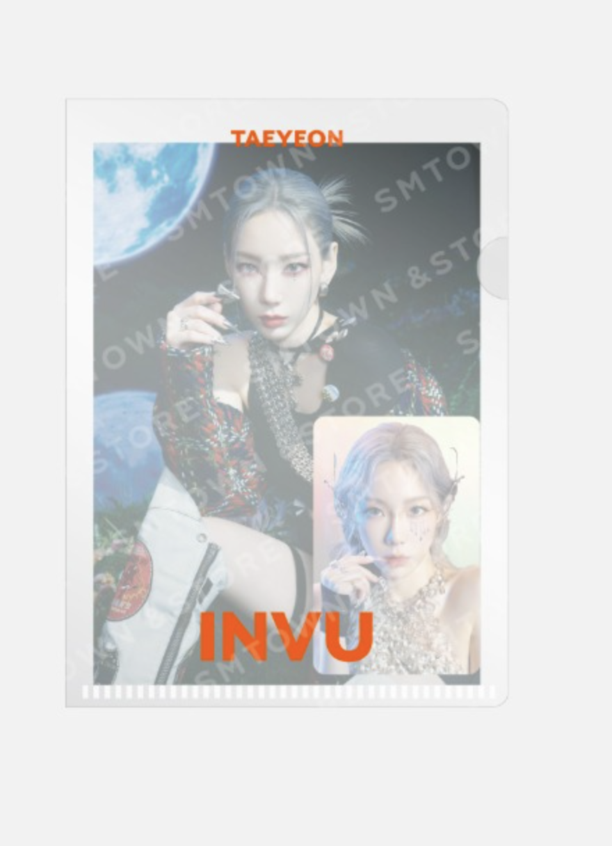 TAEYEON -TAEYEON The 3rd Album - 'INVU' MD Collection ของสะสม - POSTCARD + HOLOGRAM PHOTO CARD SET