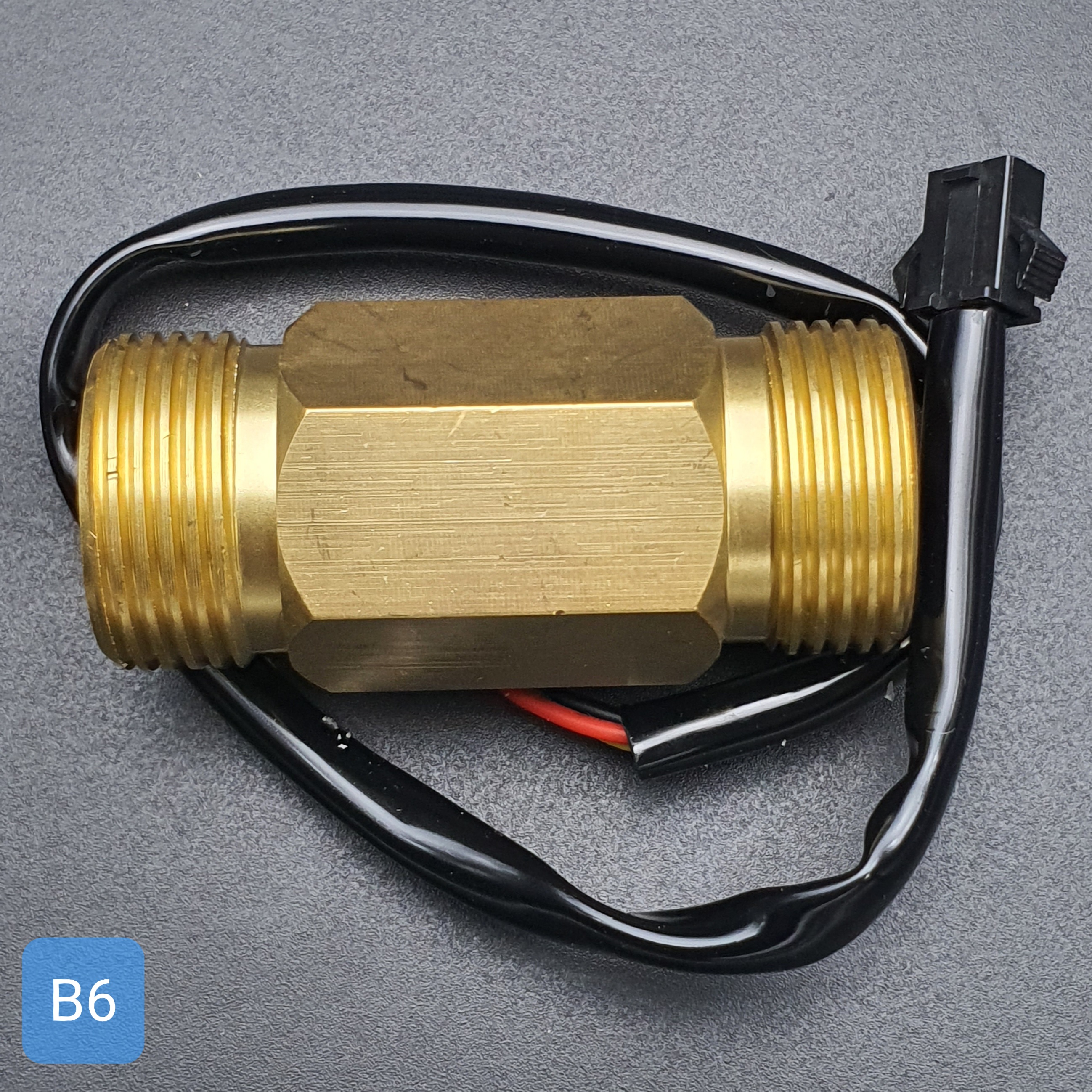 B6 เซ็นเซอร์วัดอัตราการไหลของน้ำ ทองแหลือง 3/4นิ้ว 6หุน Water Flow sensor 1-30L/min Size 60 mm