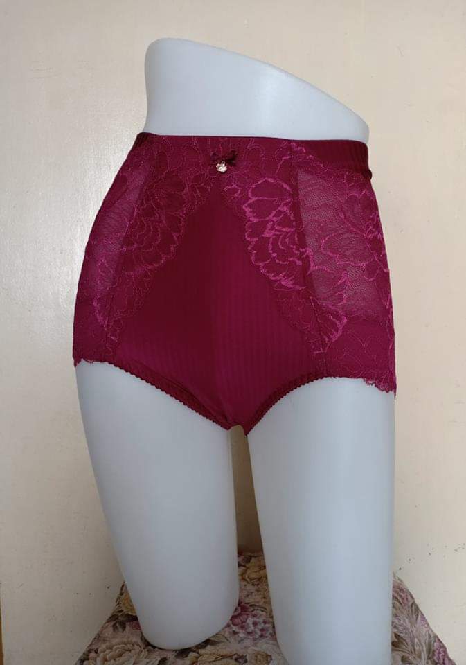 กางเกงสเตย์ไทรอัมพ์