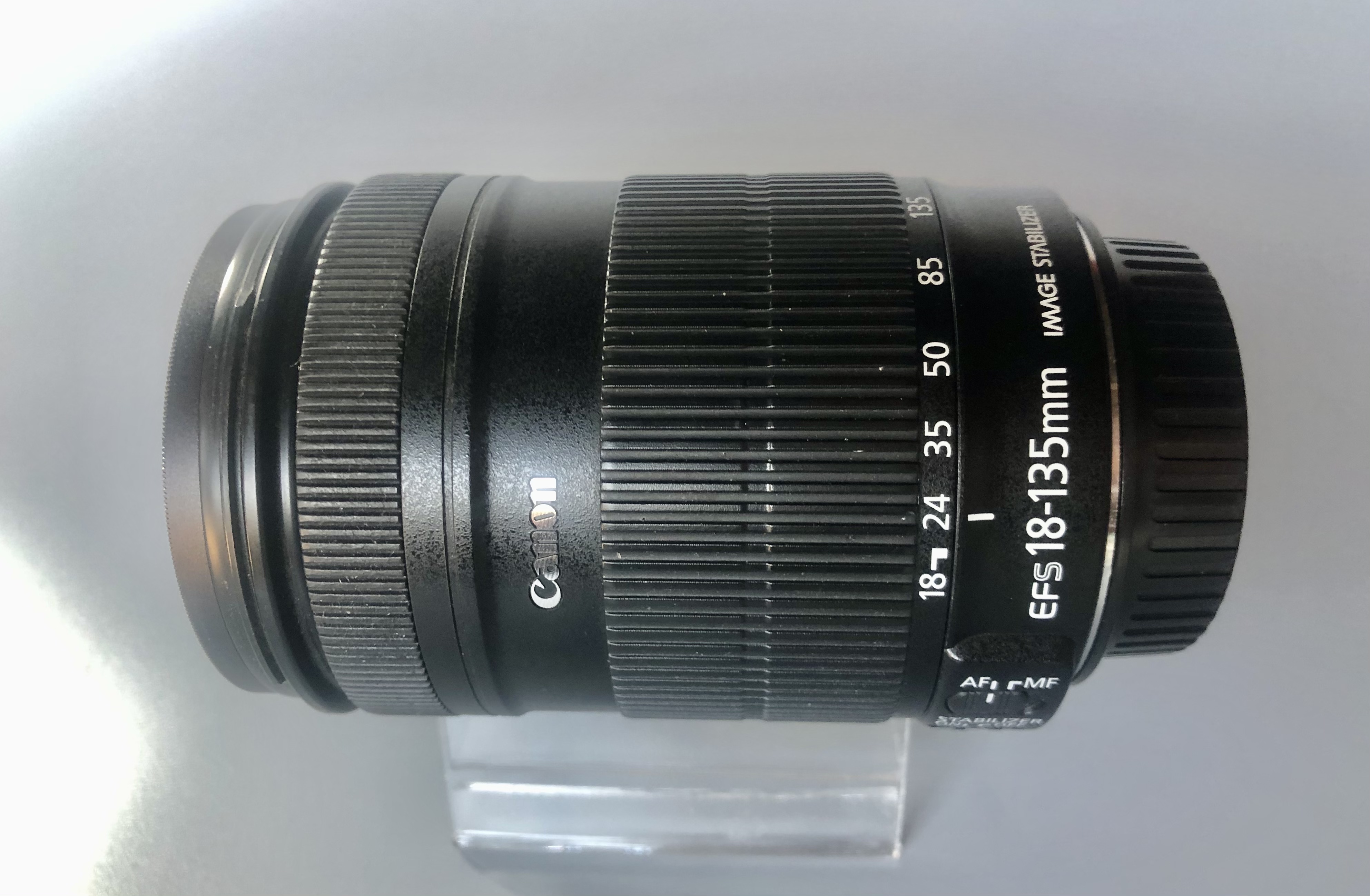 ขายเลนส์ Canon Zoom Ef-S 18-135mm f3.5-5.6 IS