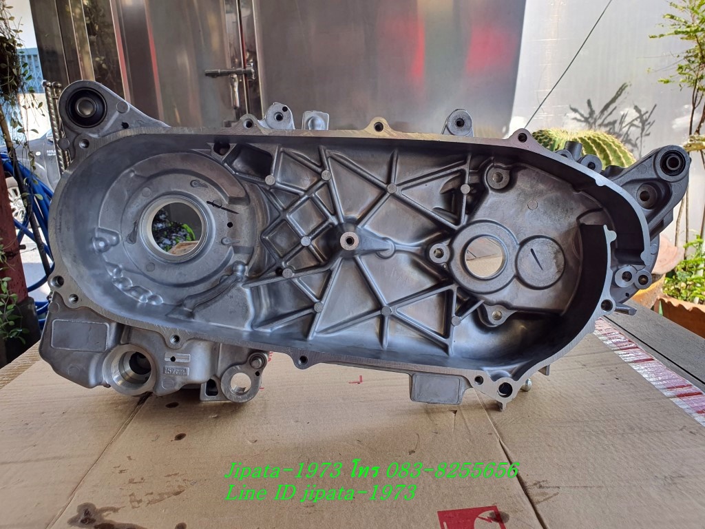 (PCX 160 i) เรือนเครื่องยนต์ ซ้าย -ขวา Honda PCX 160 i แท้