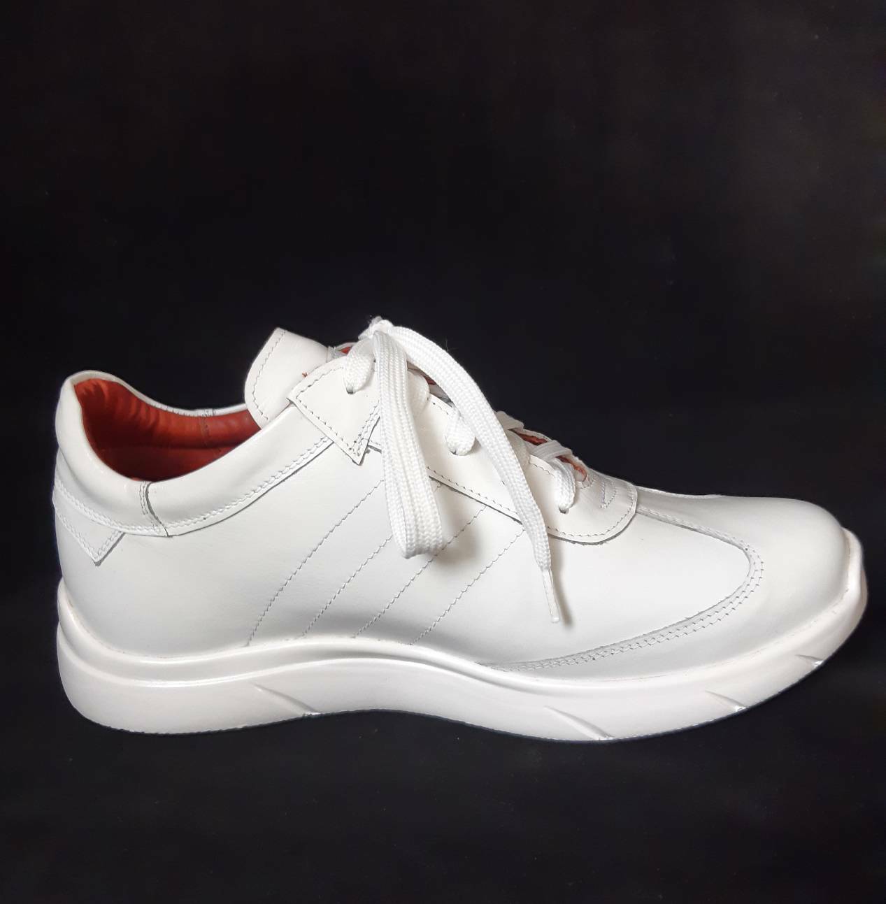 Maxx Sneaker (White) 6.5 Pre-Order