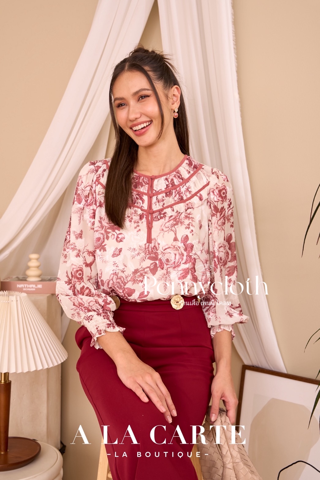 J048 เสื้อ a La Carte ชีฟองพิมพ์ลายดอกไม้ แต่งกุ๊นคอ แขน 3 ส่วนปลายสม็อก by PENNY CLOTH