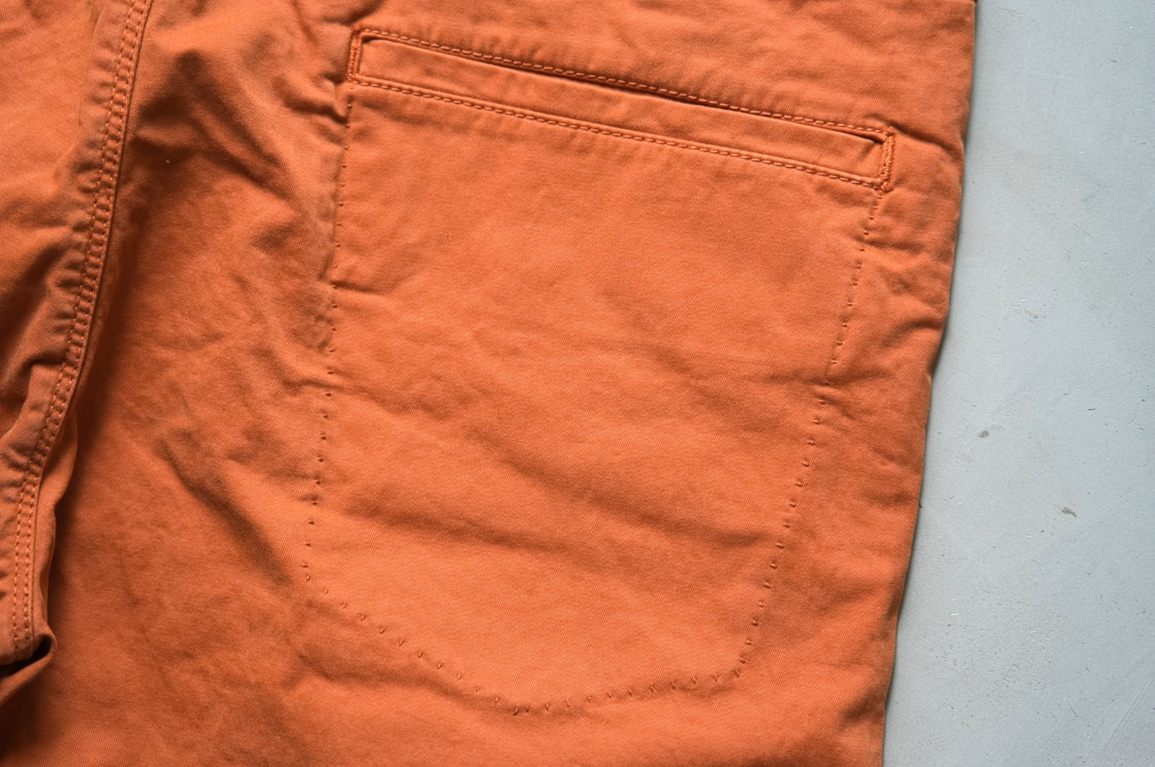 [DEFECT] Khaki Slim Org. Warm Orange กางเกงผ้า Canvas ทรงเข้ารูป Nudie ของแท้ 100%