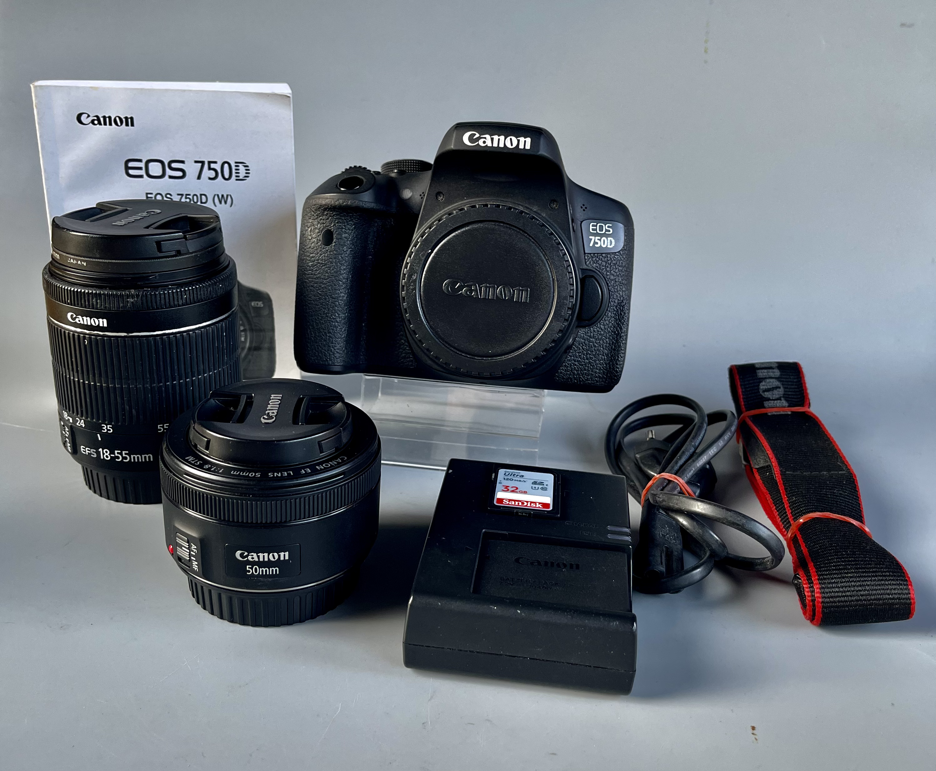 ขายกล้อง Canon 750D เลนส์คิต EF S 18 55 mm f 3.5 5.6 IS TSM,เลนส์ 50mm f1.8 ใข้น้อยShutter 16505