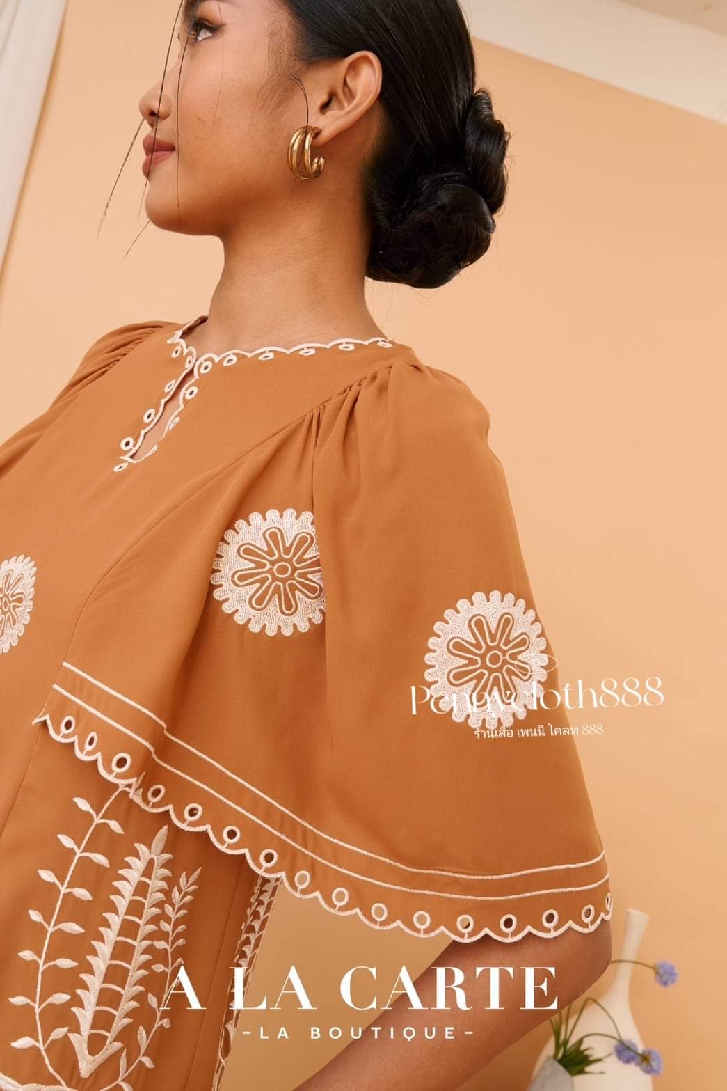 69584 เสื้อ Alacarte จอร์เจียแขนสั้น งานปัก มีซับใน สีกรม สีแดง สีน้ำตาล