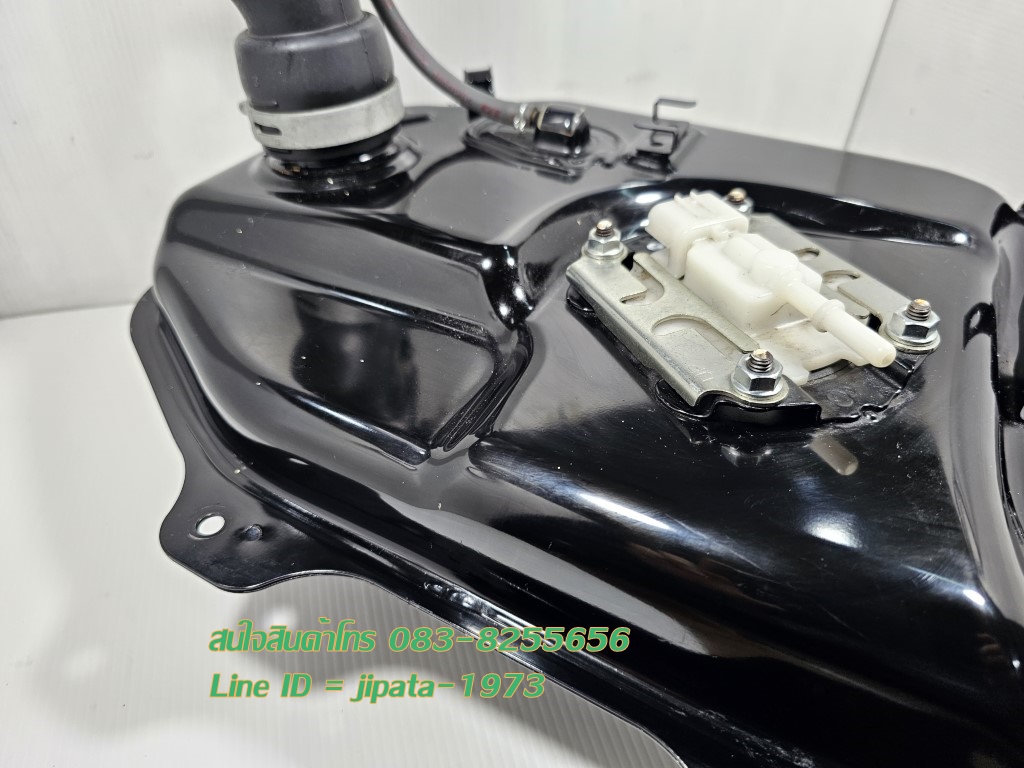 (Lead) ชุดถังน้ำมันเชื้อเพลิง Honda Lead 125 (พร้อมปั๊มน้ำมันเชื้อเพลิง) แท้ (สินค้า Test run)