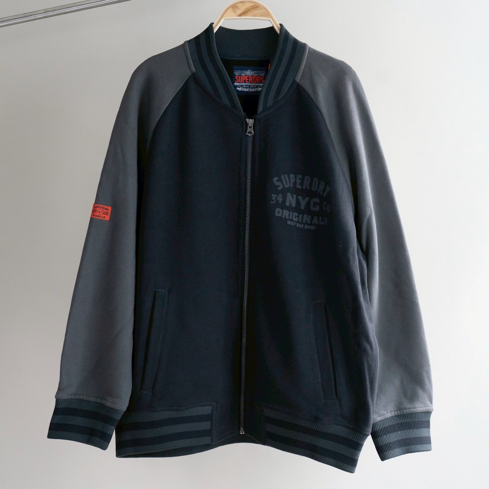 Superdry College Graphic Jersey Bomber – Black