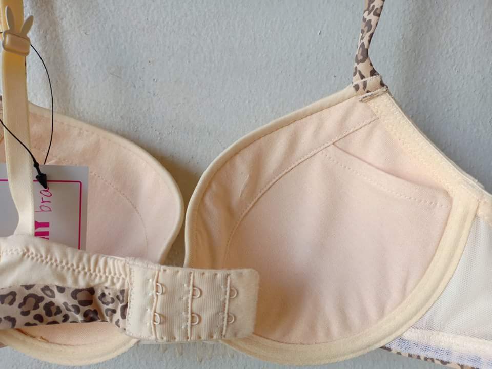 เสื้อชั้นในสตรี Playboy