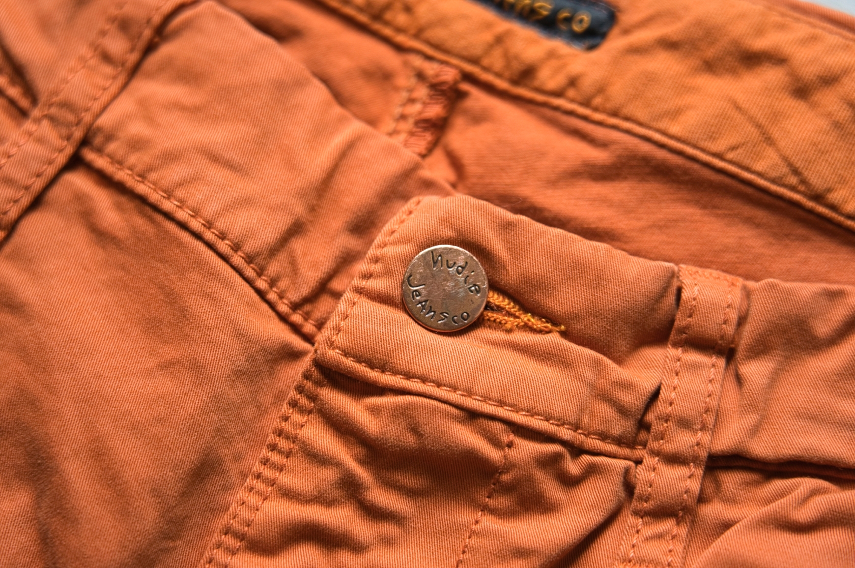 [DEFECT] Khaki Slim Org. Warm Orange กางเกงผ้า Canvas ทรงเข้ารูป Nudie ของแท้ 100%