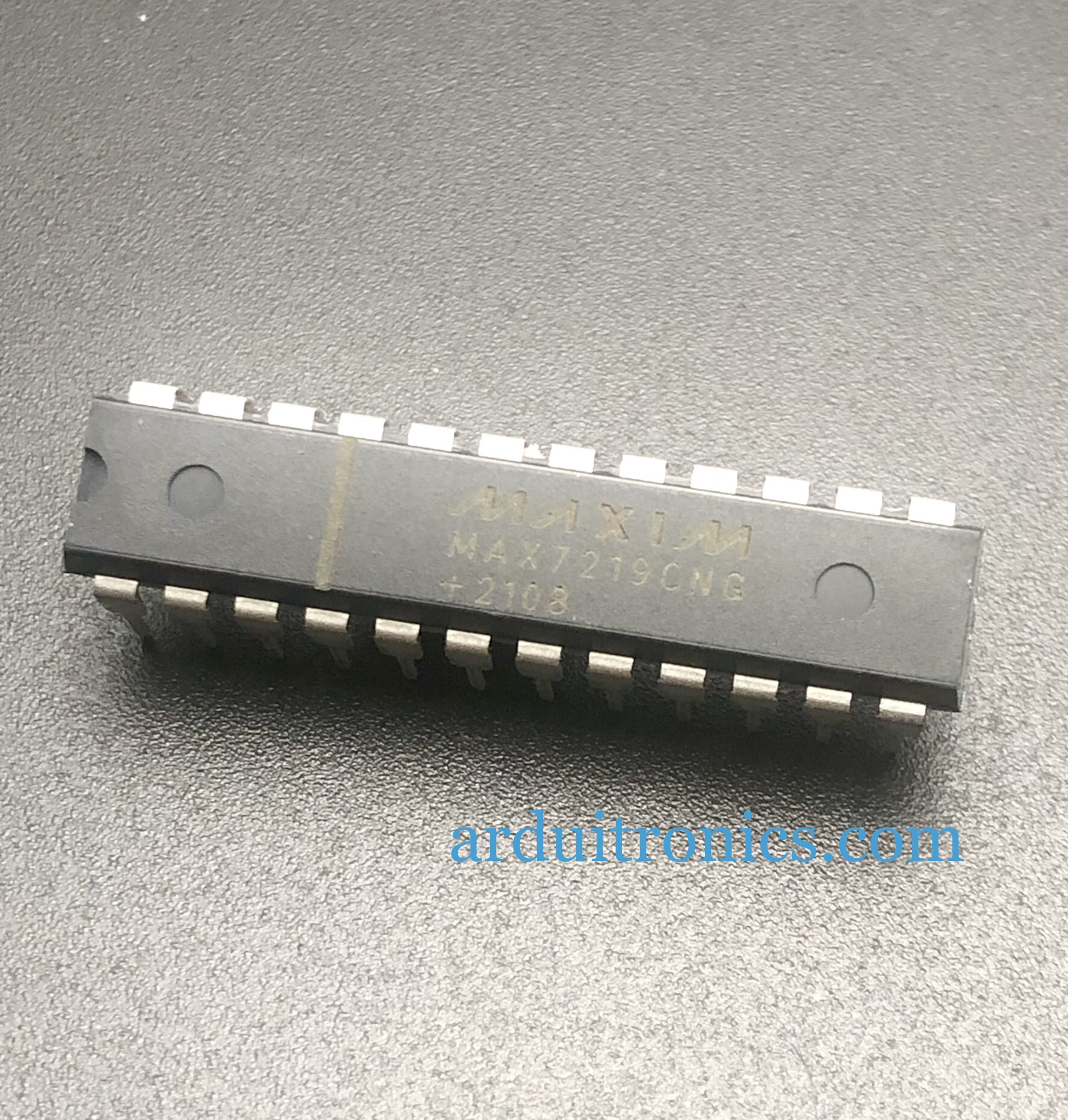 IC MAX7219 สำหรับขับ 7 Segment 8 หลัก MAX7219CNG