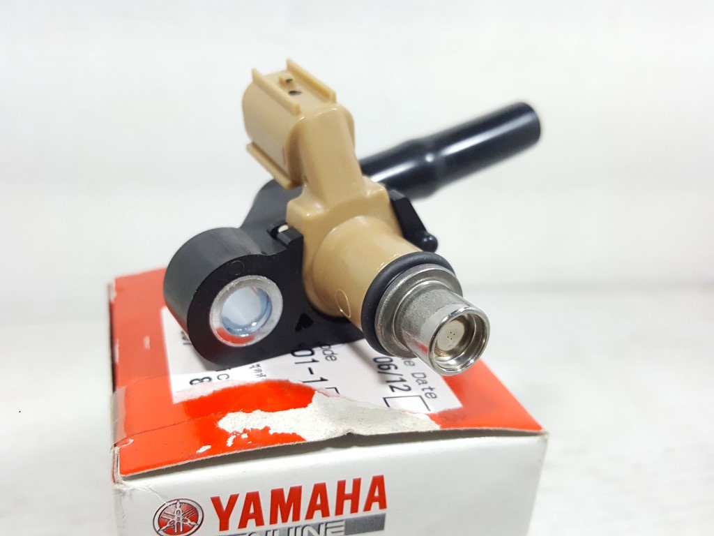 (Yamaha) ชุดหัวฉีดน้ำมันเชื้อเพลิงแท้ Yamaha (มีหลายรุ่นด้านใน)