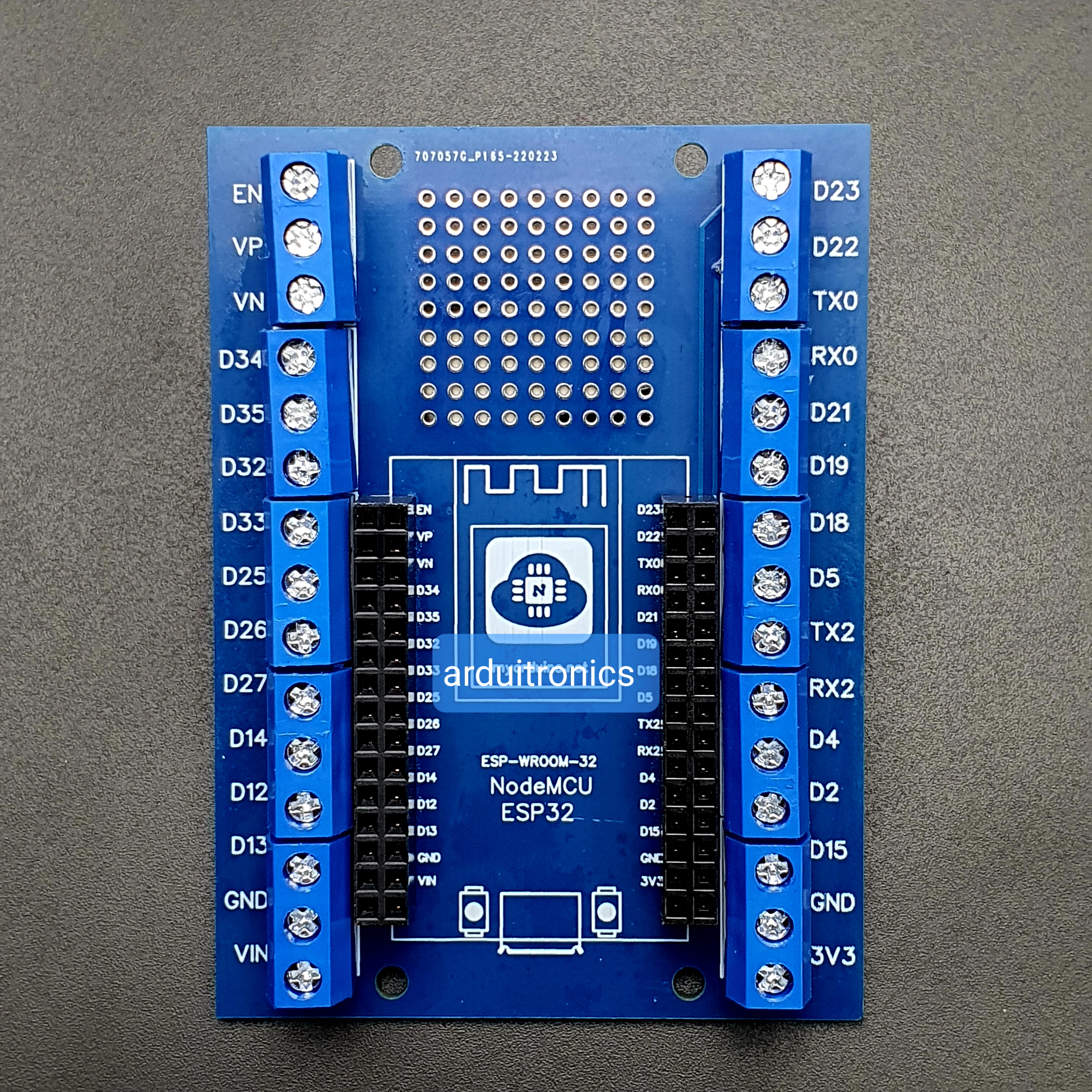 ESP32 NodeMCU Screw Shield แบบ 30 Pin (บัดกรีแล้ว)