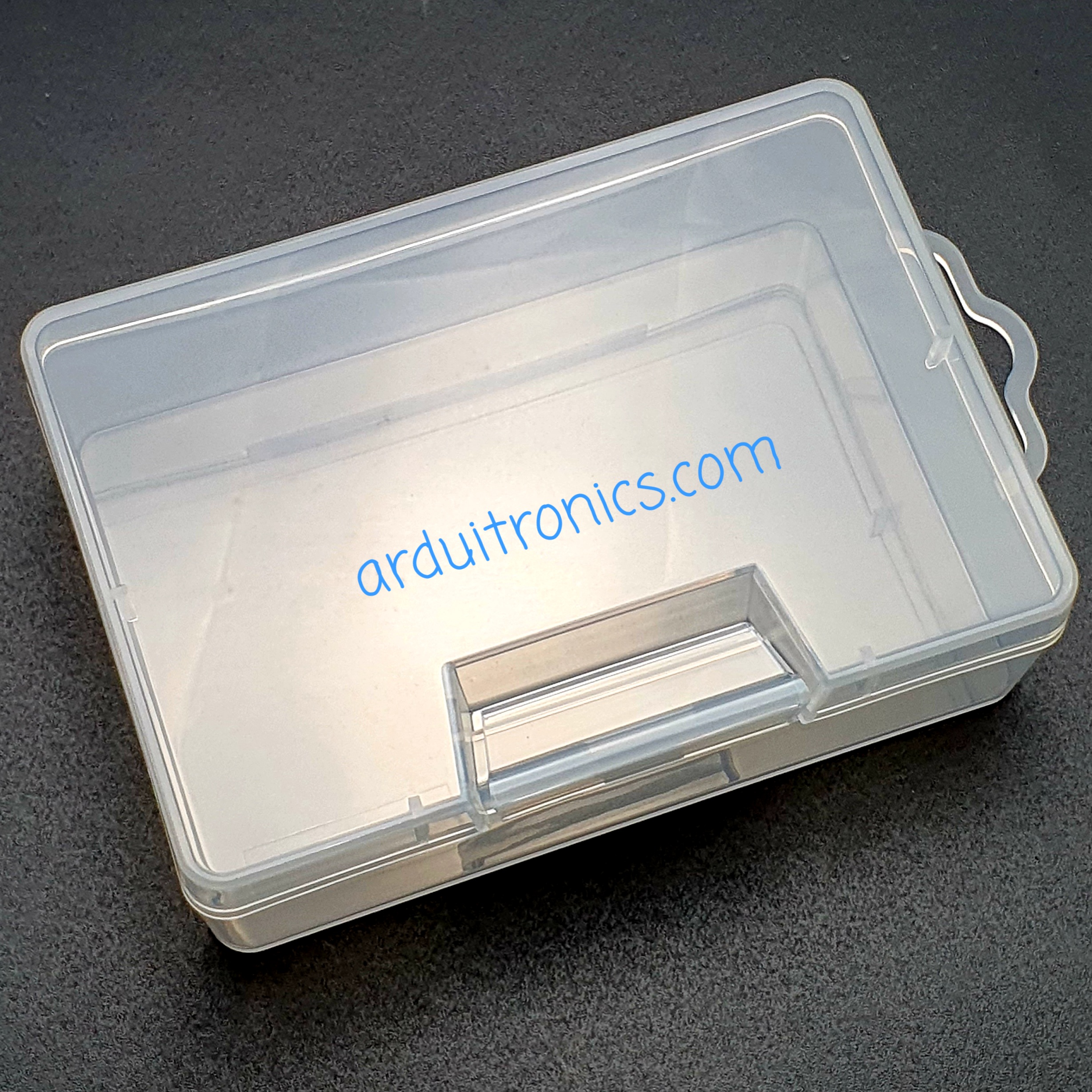 กล่องเก็บอุปกรณ์พลาสติก ขนาด 10 x 7 x 3.3cm