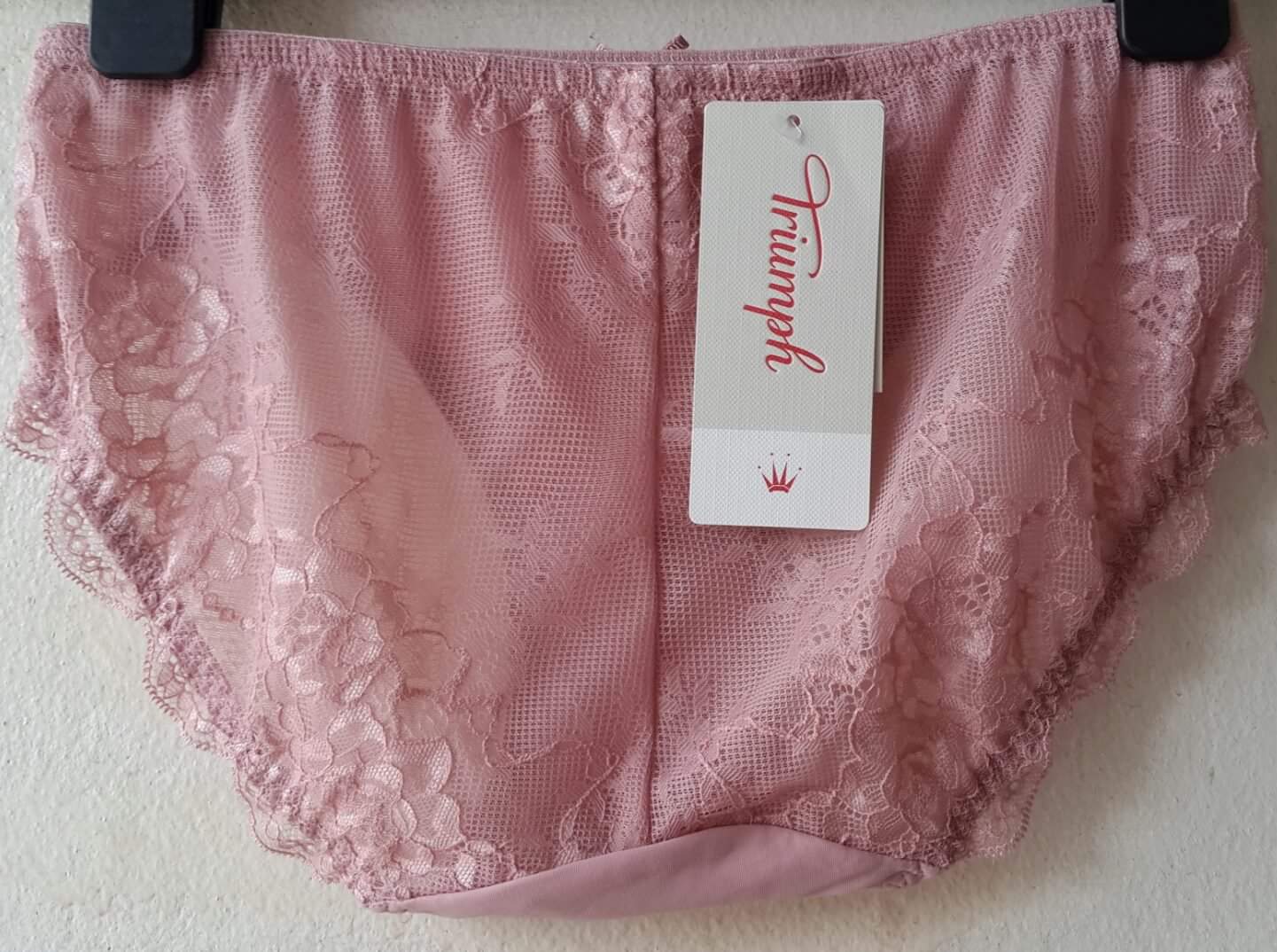 กางเกงชั้นในสตรีไทรอัมพ์