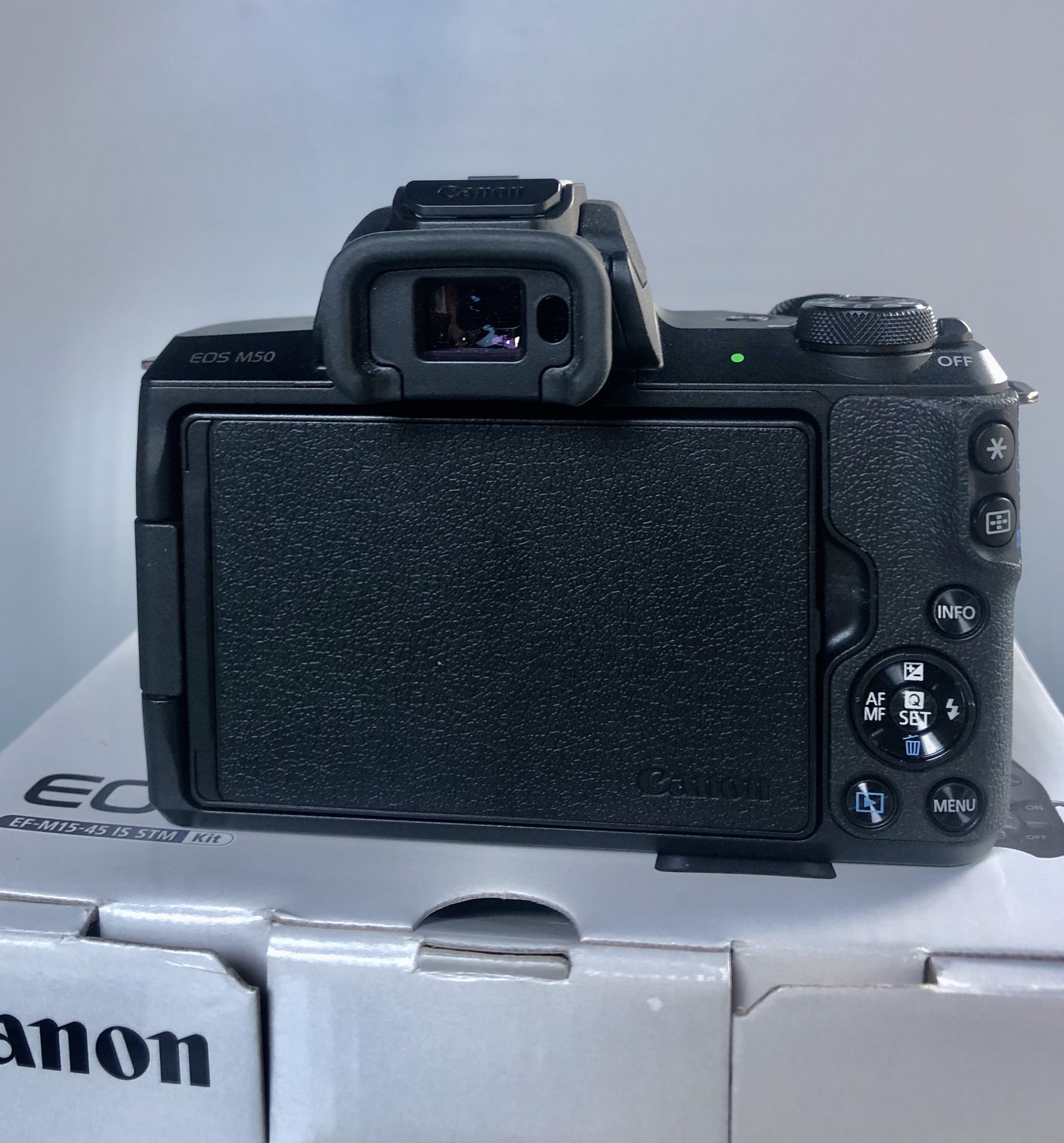 ขาย CANON EOS M50 + LENS 15-45mm IS STM