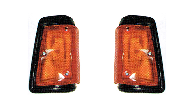 เสื้อไฟหรี่มุม นิสสัน NISSAN DATSAN 720 (L-R ราคาต่อ 1 คู่ ไม่มีขั้ว)