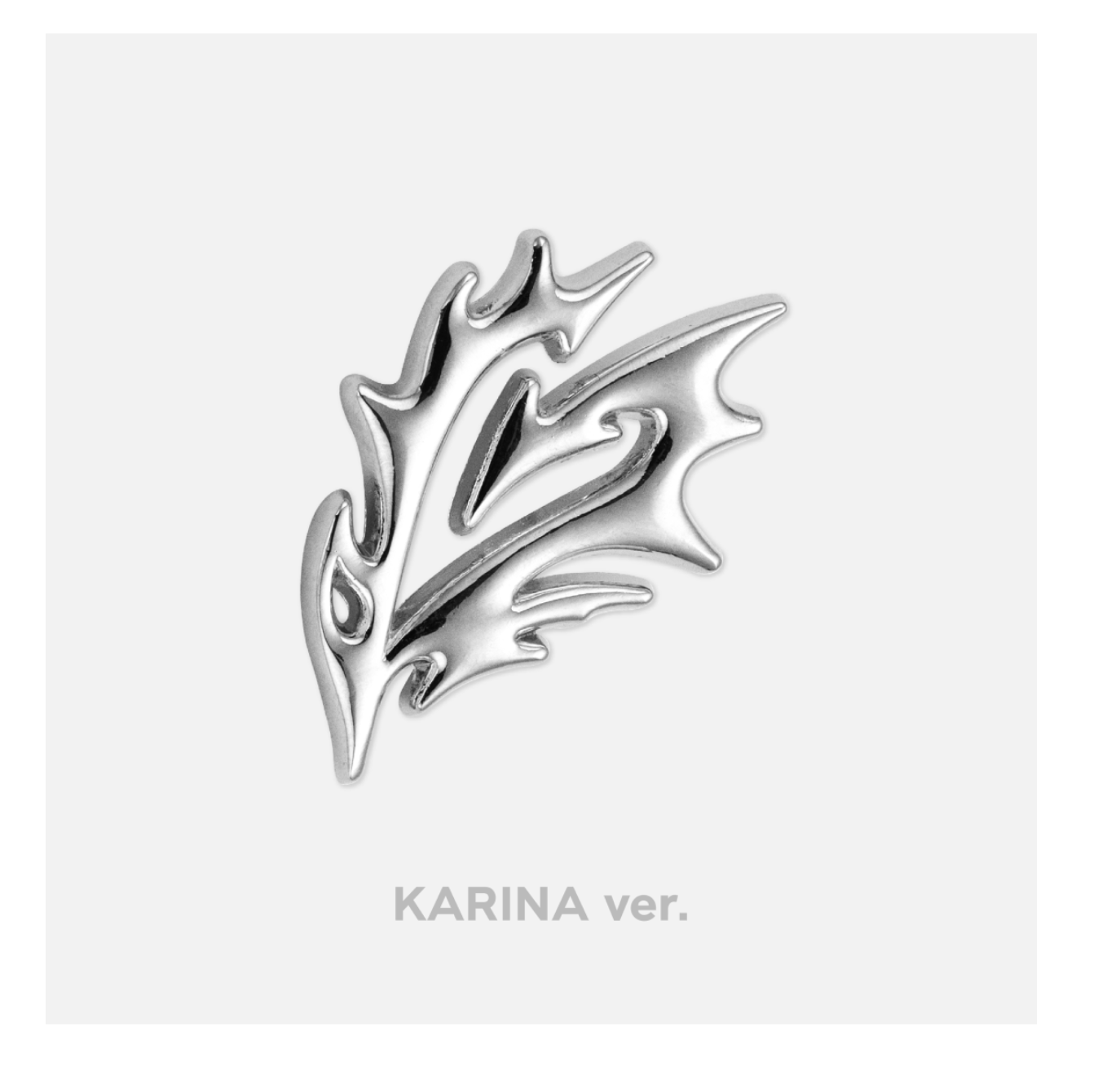 aespa -2024 aespa LIVE TOUR - SYNK : PARALLEL LINE – OFFICIAL MD - Badge แบบ Karina