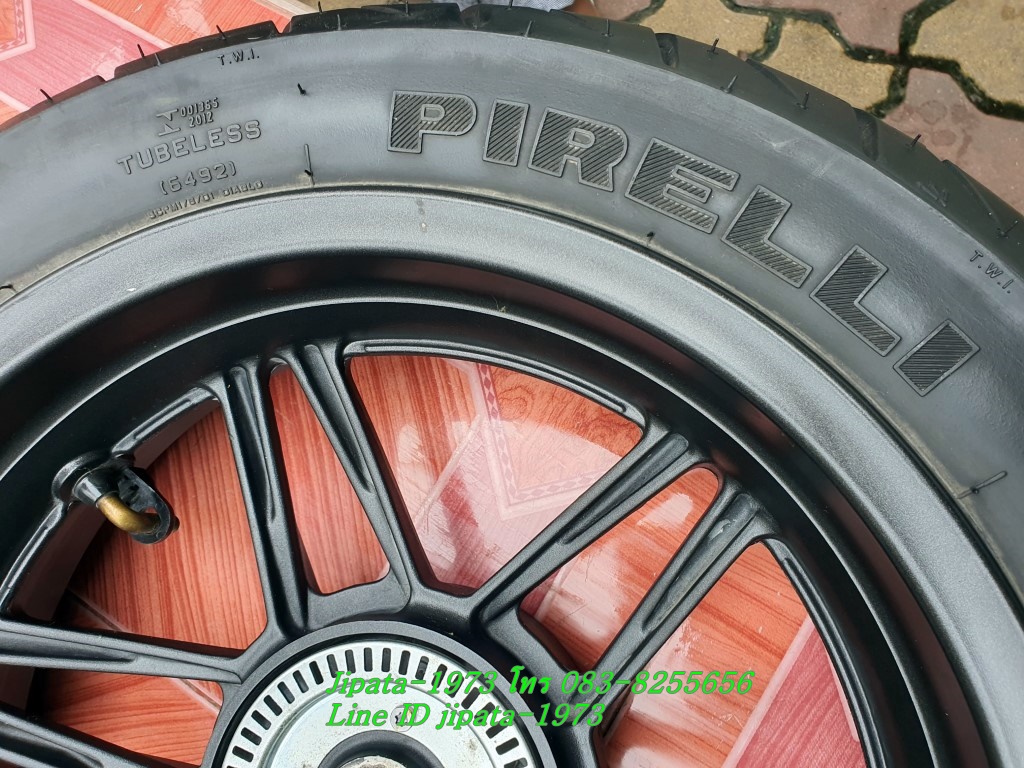 (Forza 300 ปี 2018) ชุดวงล้อแม็กหน้า-หลัง พร้อมยาง Honda Forza 300 ปี 2018 แท้ (สินค้าตำหนิ ขายเป็นคู่)