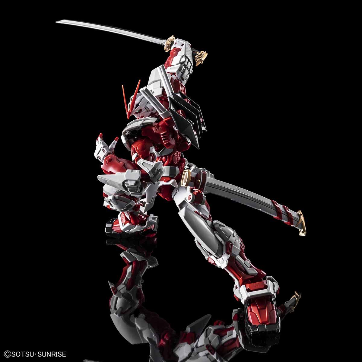 Hi-Resolution Model : 1/100 Gundam Astray Red Frame