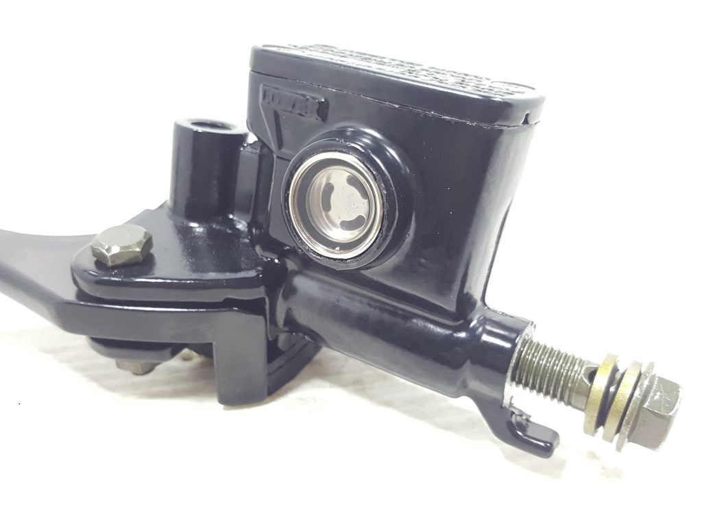 ชุดแม่ปั๊มเบรคหน้าตัวบน (มีให้เลือกด้านใน หลายรุ่น) งานไต้หวัน เกรดเอ