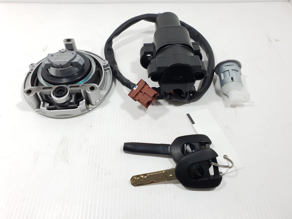 (CBR 650R) ชุดสวิทช์กุญแจ ชุดใหญ่ Honda CBR 650R แท้