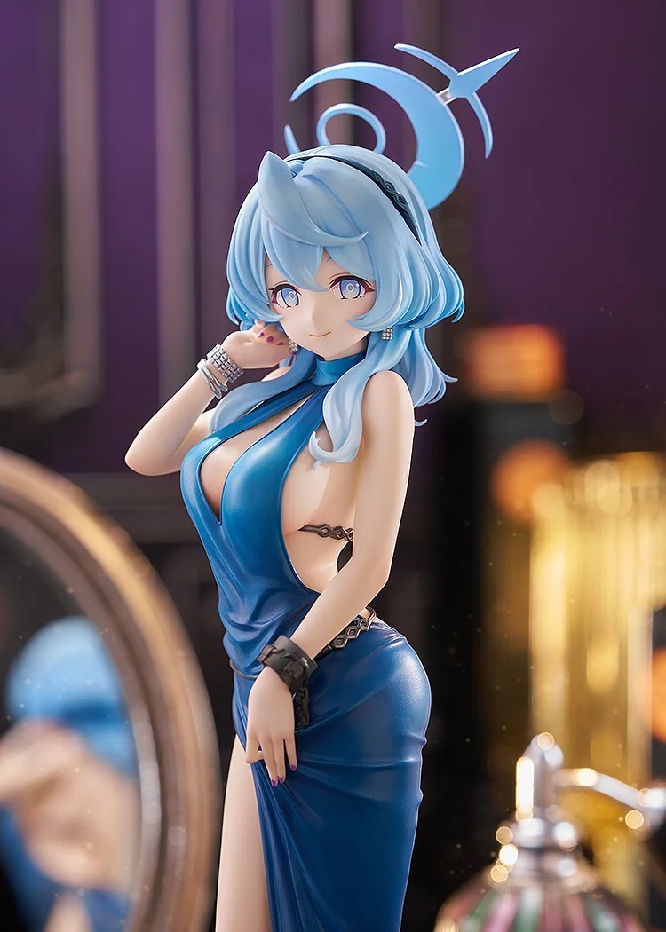 "Pre-Order" GSC 1/7 Ako (Dress)
