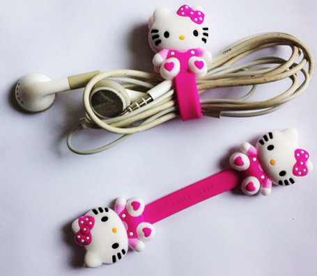 Cord Holder ที่เก็บสายชาร์จ หูฟัง Hello Kitty ชุดชมพู