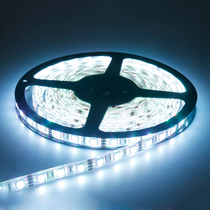ไฟเส้น LED 5050 12V กันน้ำ สีขาว White 5เมตร 60 LED/meter