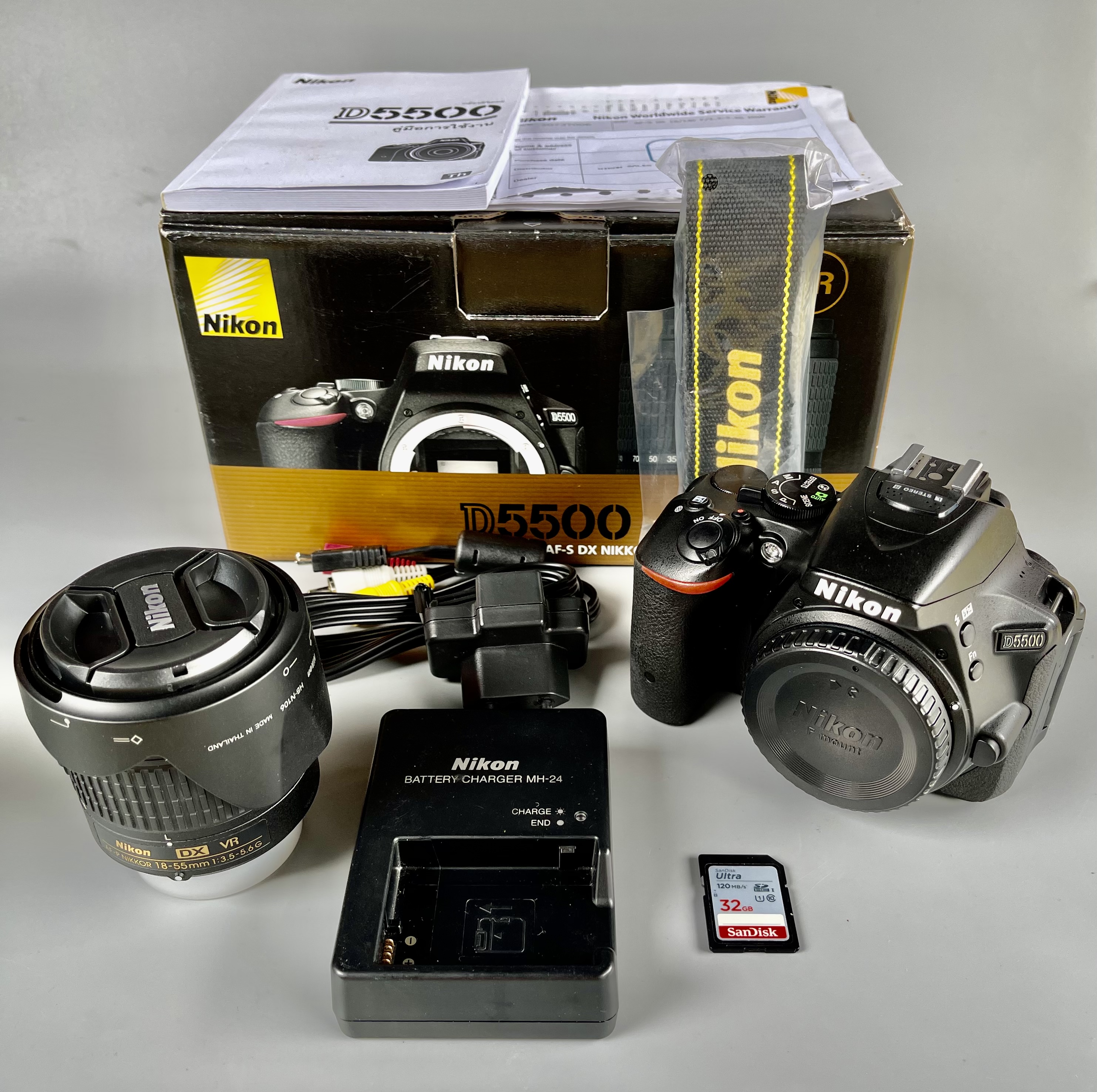 ขาย Nikon D5500 Lens AF P DX 18 55mm VR อปกศ. สภาพสวยไหม่ ชัตเตอร์ 10689 เมนูไทย อปกศ. อุปกรณ์ครบกล่อง