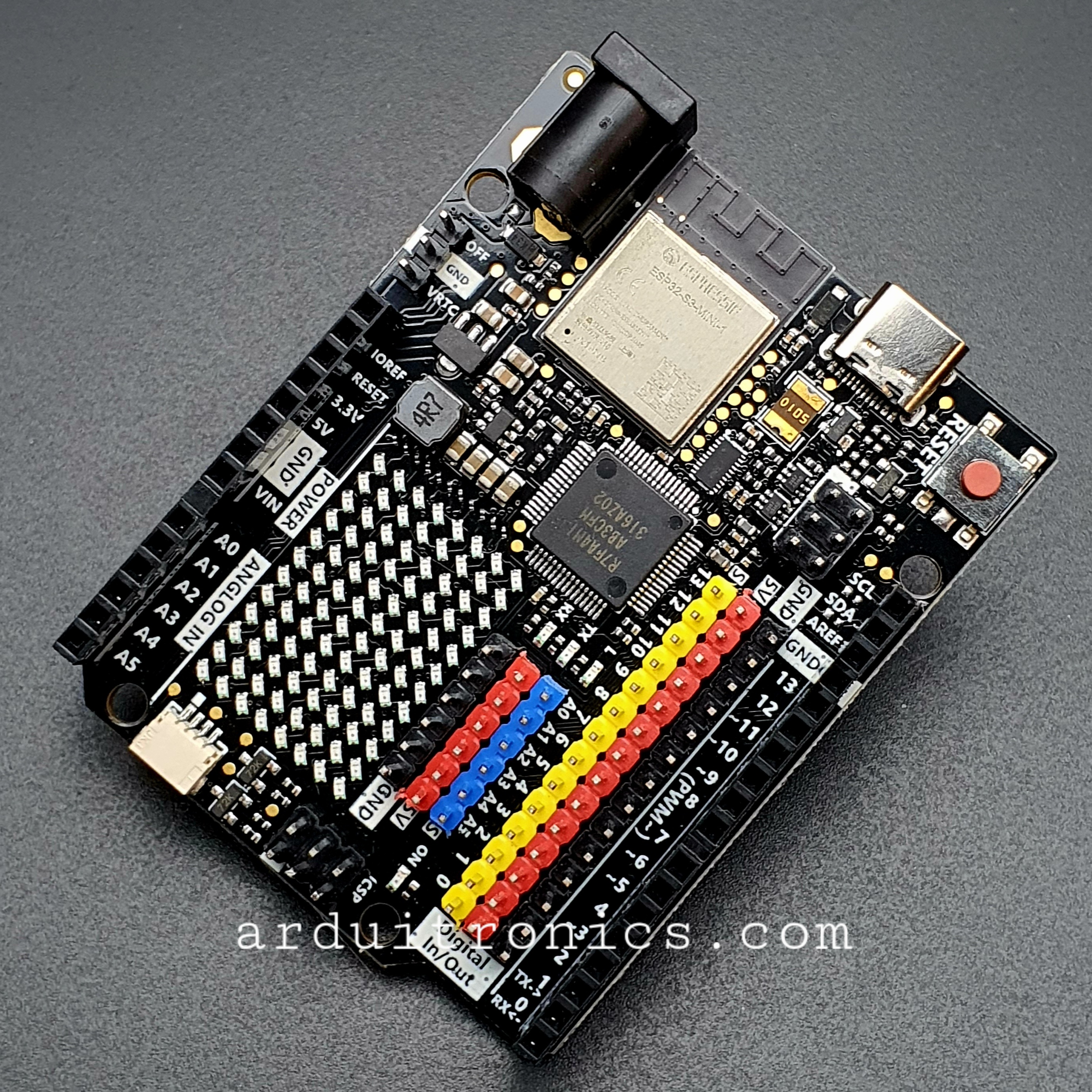 UNO R4 WiFi (Compatible)