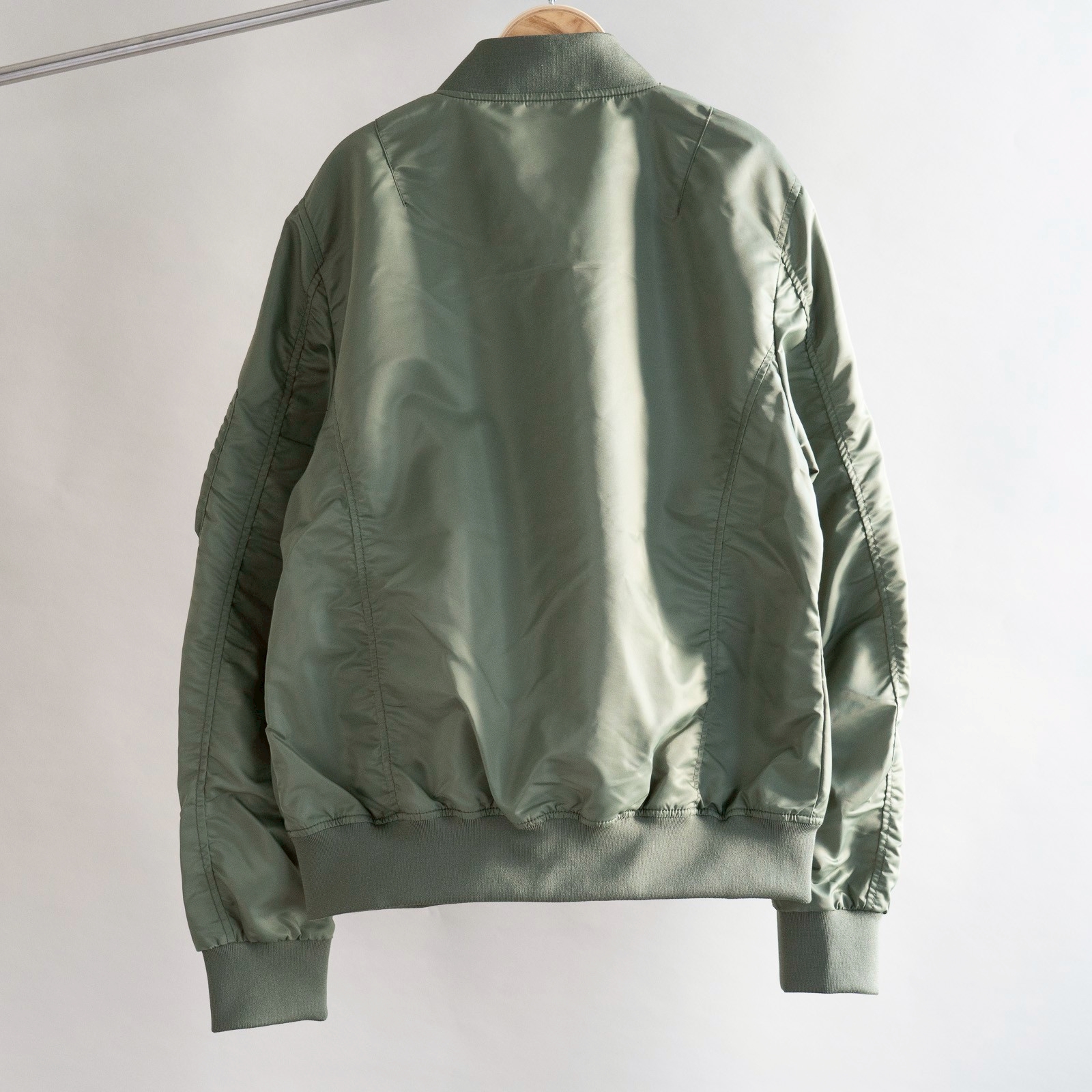 Superdry – Merchant MA1 Bomber