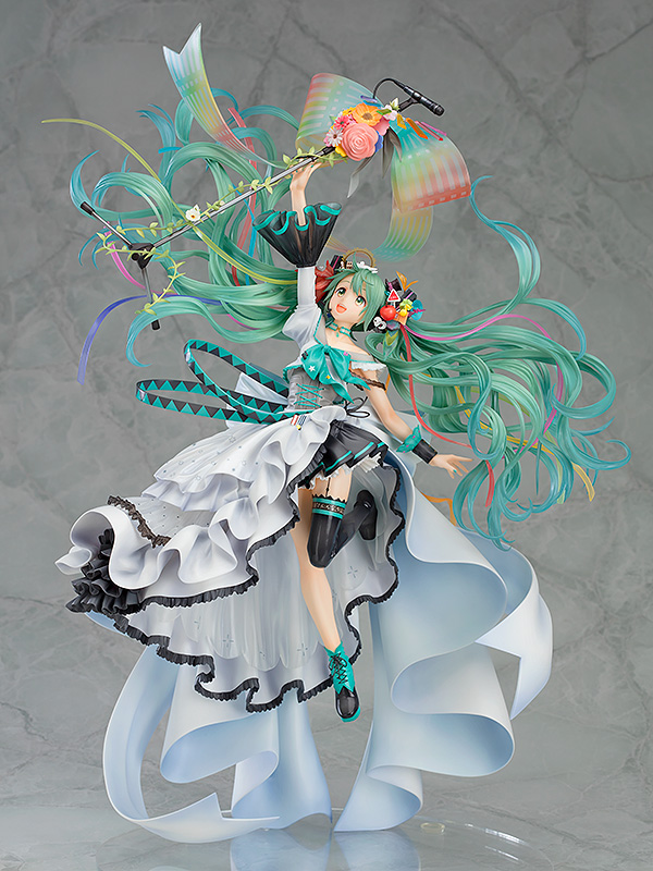 "Pre-Order" Good Smile Company 1/7 Hatsune Miku: Memorial Dress Ver.