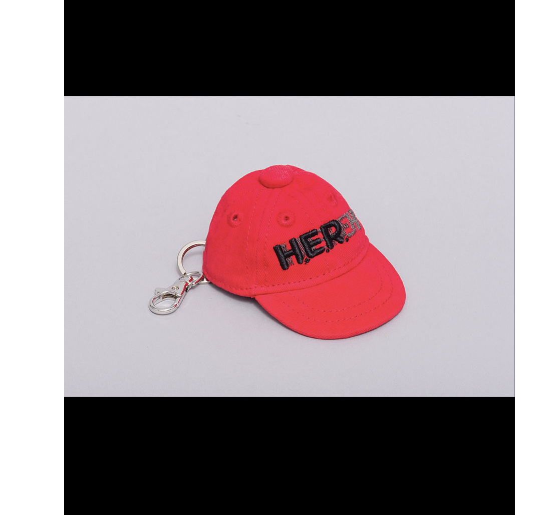 IU -2024 IU H.E.R. WORLD TOUR CONCERT IN SEOUL Official MD -Ball Cap Keyring - Red