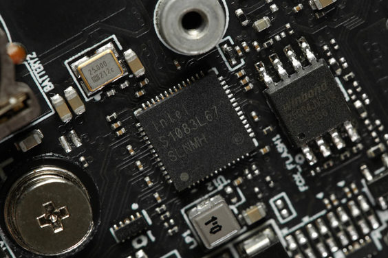 LattePanda Sigma - The Small Hackable x86 Windows/Linux Single Board Computer Server (16GB RAM) - LattePanda Board