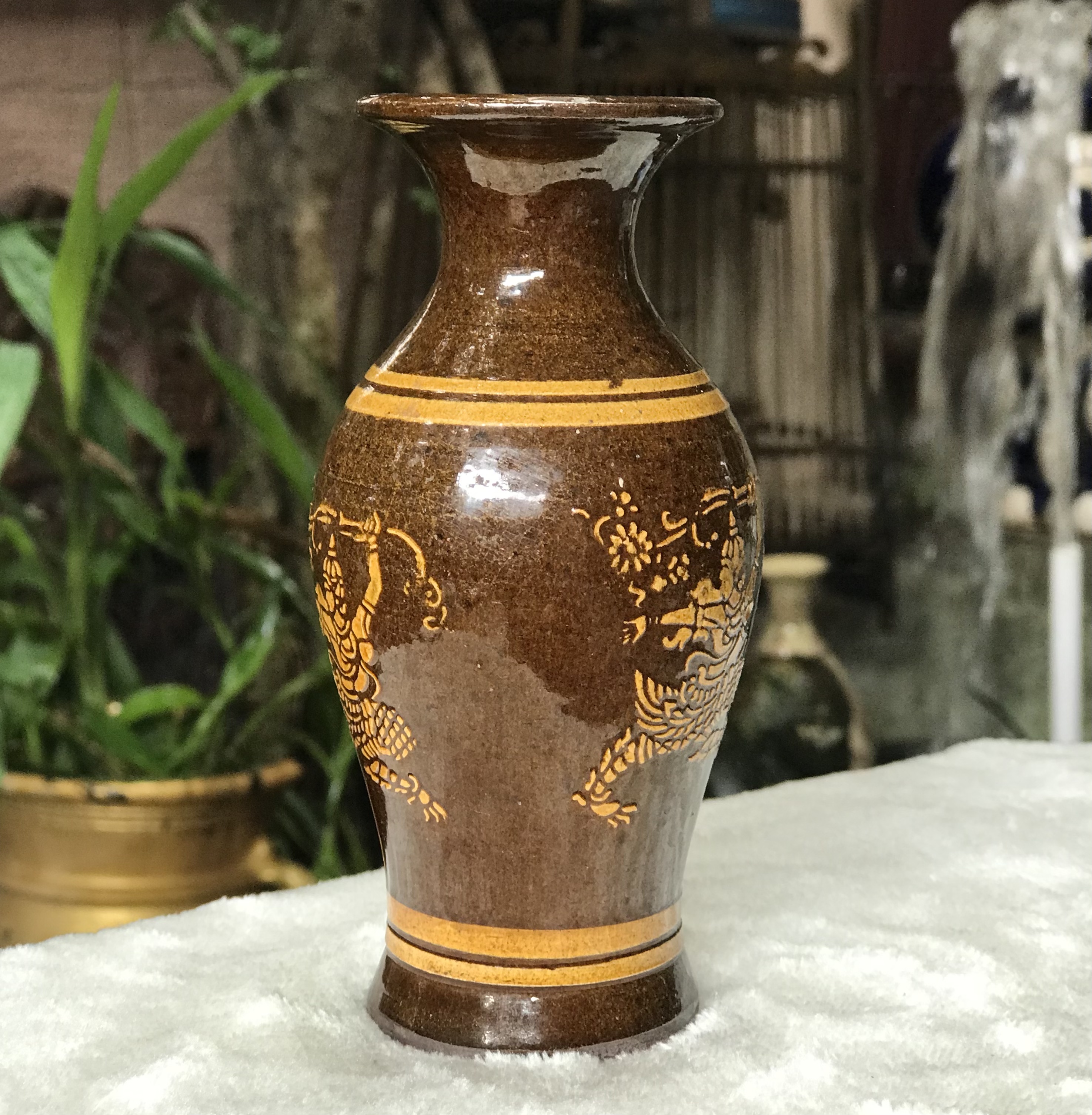 Pair of Antique Pottery Vase แจกันเครื่องปั้นดินเผาโบราณ น้ำเคลือบสีน้ำตาล ใส่ดอกไม้ ตั้งโชว์ ตกแต่งบ้าน