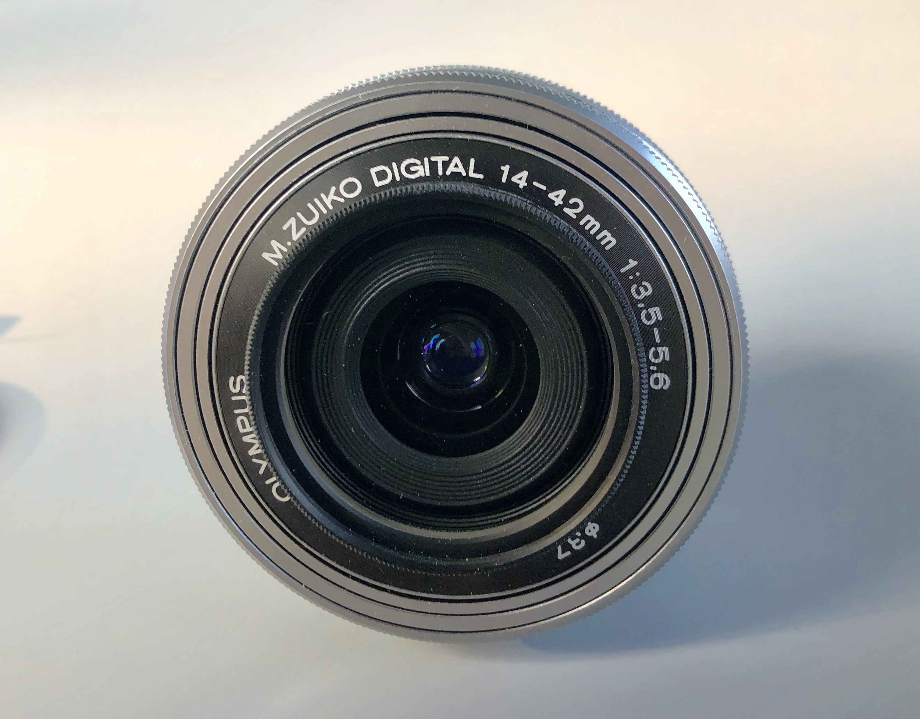 ให้เช่าเลนส์ Olympus M.ZUIKO DIGITAL 45mm F1.8