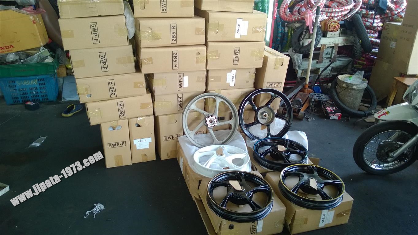 ล้อแม็ก แท้ Yamaha Mio 125 และ Nouvo Elegance