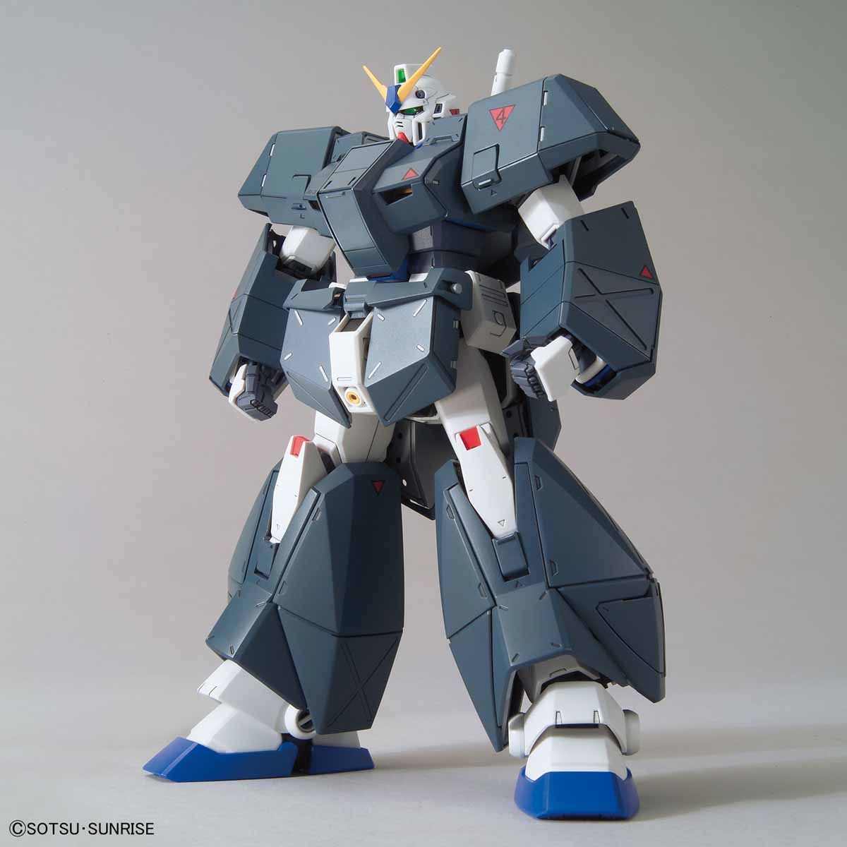 MG 1/100 Gundam NT-1 Ver. 2.0