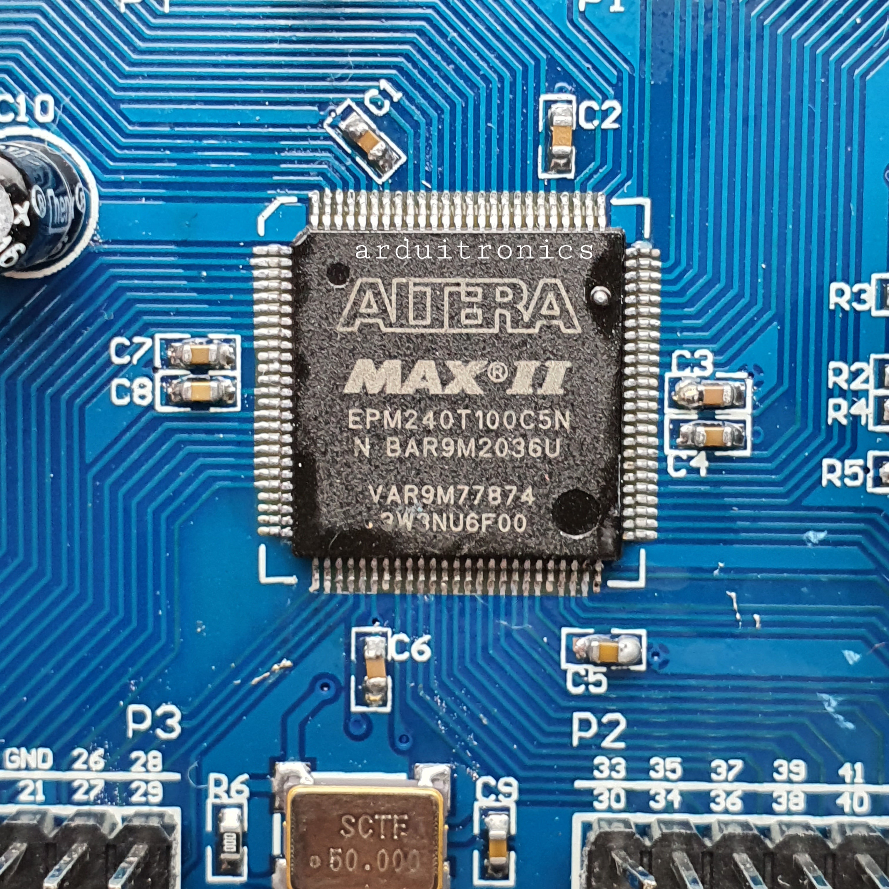 Altera MAXII (EMP240) CPLD Development Board